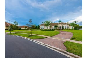 5620 S Sterling Ranch Cir, Davie, FL 33314, Sold 10/01/20