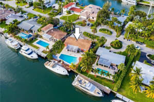 1530 SE 14th St, Fort Lauderdale, FL 33316, Sold 12/01/20