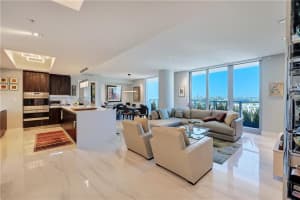 1180 N Federal Hwy, Fort Lauderdale, FL 33304, Sold 07/27/20