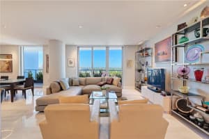 1180 N Federal Hwy, Fort Lauderdale, FL 33304, Sold 07/27/20