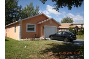 MLS# F10213924, Hollywood, Florida 33020