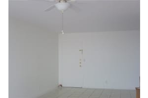 137 Golden Isles Dr, Hallandale Beach, FL 33009, Sold 05/13/22
