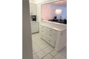 253 S Cypress Rd, Pompano Beach, FL 33060, Sold 08/28/20