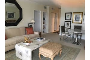 2500 E Las Olas Blvd, Fort Lauderdale, FL 33301, Sold 05/06/21