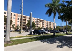 1301 NE 7th St, Hallandale Beach, FL 33009, Sold 05/08/20