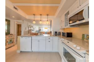 521 N Riverside Dr, Pompano Beach, FL 33062, Sold 08/20/20