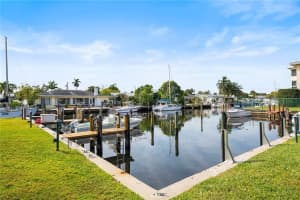 900 SW 12th St, Fort Lauderdale, FL 33315, Sold 02/24/20