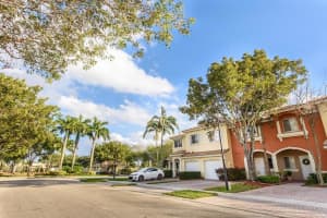 11308 NW 33rd St, Sunrise, FL 33323, Sold 03/06/20