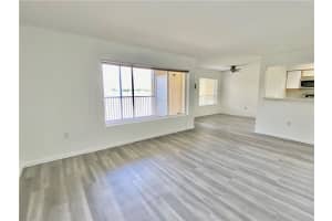 2361 NW 33rd St, Oakland Park, FL 33309, Sold 09/10/20
