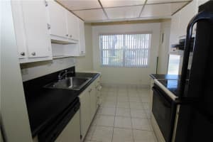 8105 NW 61st St, Tamarac, FL 33321, Sold 06/01/20