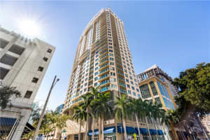 350 SE 2nd St, Fort Lauderdale, FL 33301, Sold 04/03/20