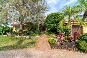 11035 SW 38th Dr, Davie, FL 33328, Sold 07/31/20