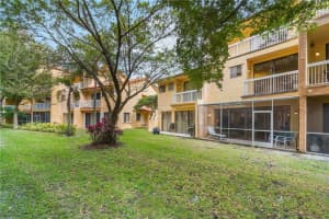 21388 Marina Cove Cir g16, Miami, FL 33180, Sold 05/19/20