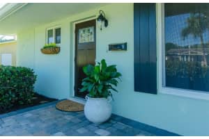 330 SW 12th St, Boca Raton, FL 33432, Sold 04/02/20