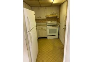 4045 NW 16th St, Lauderhill, FL 33313, Sold 06/01/20