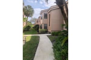 2946 S University Dr, Davie, FL 33328, Sold 04/28/20