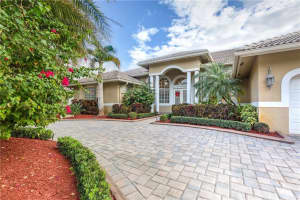 146 Dockside Cir, Weston, FL 33327, Sold 04/15/20