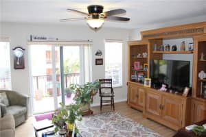 650 Tennis Club Dr, Fort Lauderdale, FL 33311, Sold 03/20/20