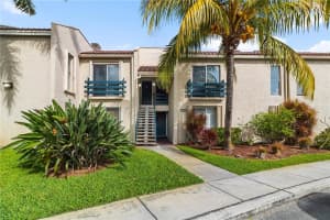 5306 NE 6th Ave D15, Oakland Park, FL 33334, Sold 03/13/20
