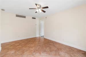 5306 NE 6th Ave D15, Oakland Park, FL 33334, Sold 03/13/20