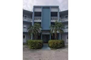 2200 Park Ln, Hollywood, FL 33021, Sold 10/23/20