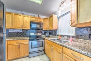 5170 SW 40th Ave #2e, Fort Lauderdale, FL 33314, Sold 06/25/20