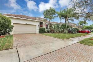6066 SW 191st Ave, Fort Lauderdale, FL 33332, Sold 04/10/20