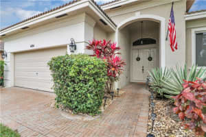 6066 SW 191st Ave, Fort Lauderdale, FL 33332, Sold 04/10/20