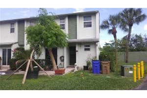 818 Crystal Lake Dr, Pompano Beach, FL 33064, Sold 09/15/20