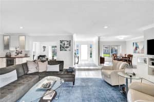 48 Fort Royal Isle, Fort Lauderdale, FL 33308, Sold 07/27/20