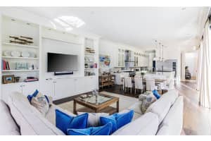 623 Middle River Dr, Fort Lauderdale, FL 33304, Sold 07/31/20