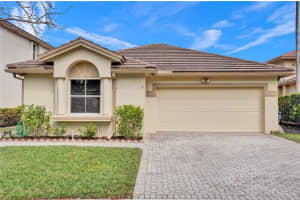 7431 NW 1st Pl, Plantation, FL 33317, Sold 04/09/20