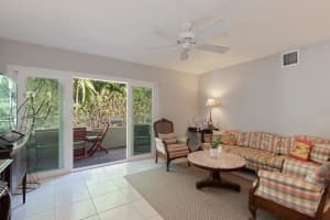 1000 SE 4th St, Fort Lauderdale, FL 33301, Sold 04/03/20