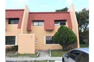 45 Pleasant Hill Ln, Tamarac, FL 33319, Sold 08/17/20