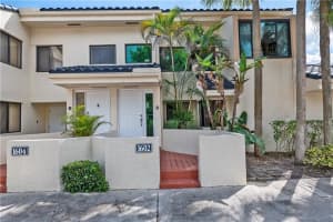 1602 NW 81st Way, Plantation, FL 33322, Sold 04/03/20