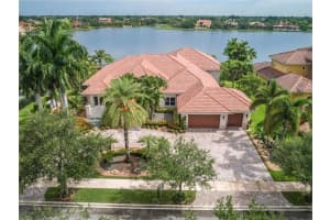 19361 Waters Edge St, Weston, FL 33332, Sold 09/18/20