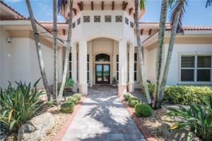 19361 Waters Edge St, Weston, FL 33332, Sold 09/18/20