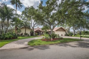 11918 Oak Leaf Dr, Davie, FL 33330, Sold 06/11/20