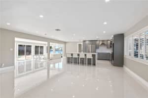 2425 NE 22nd Terrace, Fort Lauderdale, FL 33305, Sold 07/07/20