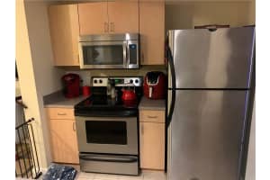 533 NE 3rd Ave, Fort Lauderdale, FL 33301, Sold 04/10/20