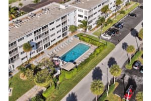 3211 NE 8th St, Pompano Beach, FL 33062, Sold 04/07/20