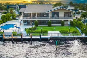 607 Palm Dr, Hallandale Beach, FL 33009, Sold 02/05/21