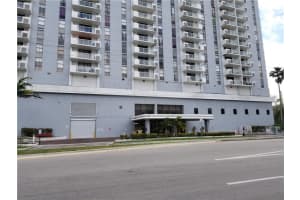13499 Biscayne Blvd PH 1709, North Miami, FL 33181, Sold 09/21/20