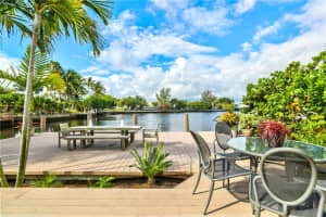 2509 NE 22nd Terrace, Fort Lauderdale, FL 33305, Sold 08/05/20