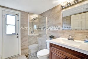 10021 SW 14th St, Pembroke Pines, FL 33025, Sold 04/08/20