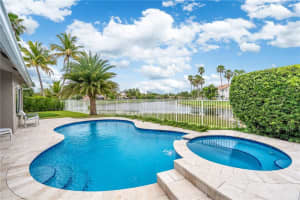 1085 Capistrano, Weston, FL 33326, Sold 05/22/20