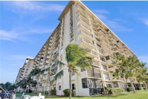801 S Federal Hwy, Pompano Beach, FL 33062, Sold 05/29/20