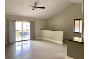 3065 N Oakland Forest Dr, Oakland Park, FL 33309, Sold 04/10/20