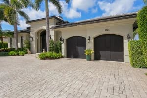 1921 Blue Water Terrace S, Pompano Beach, FL 33062, Sold 02/26/21