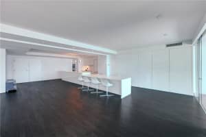 1200 Holiday Dr, Fort Lauderdale, FL 33316, Sold 06/01/21